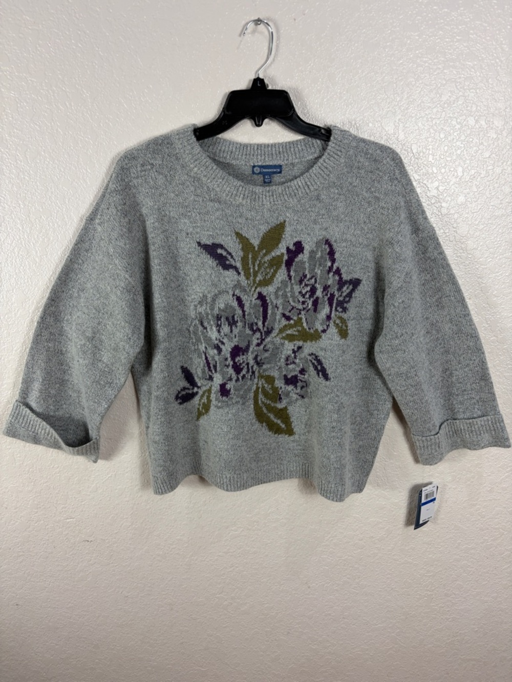 Democracy,Size XL,Women’s Gray Floral Crewneck Sweater - Picture 3 of 17